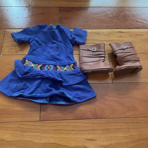 American Girl Doll Of The Year Sage 2013 - Picture 8 of 13